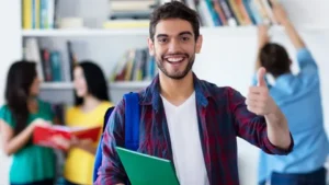 Comment obtenir un prêt étudiant sans garant ?